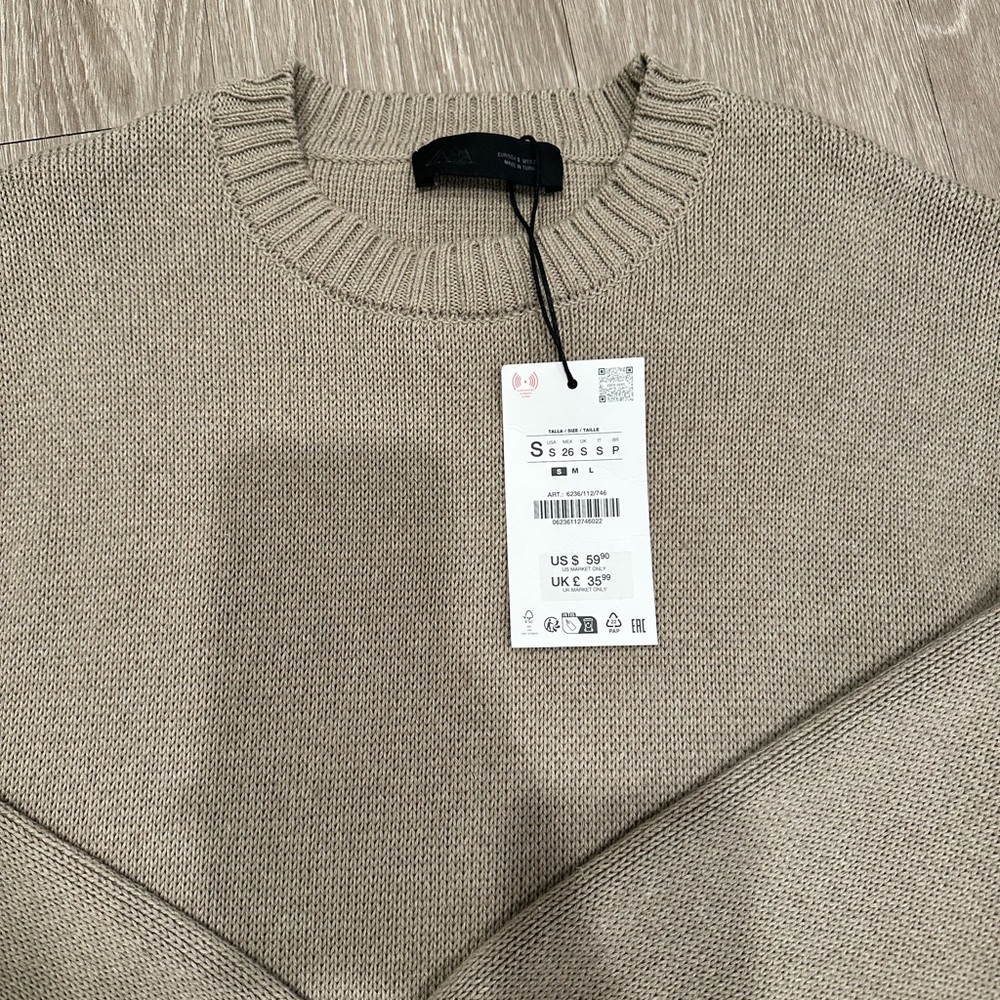 Zara Men's Taupe Crewneck Sweater